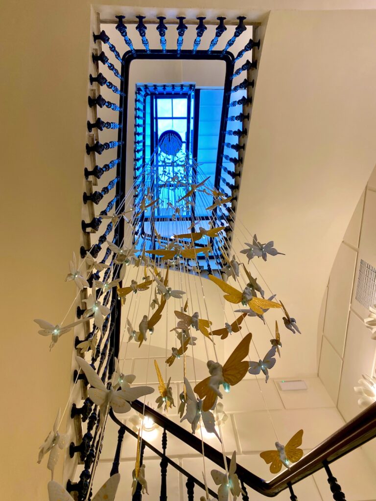Palacio Vallier chandelier in Valencia hotel lobby